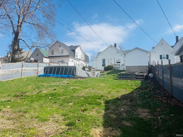 1819 I Street, Bedford, IN 47421