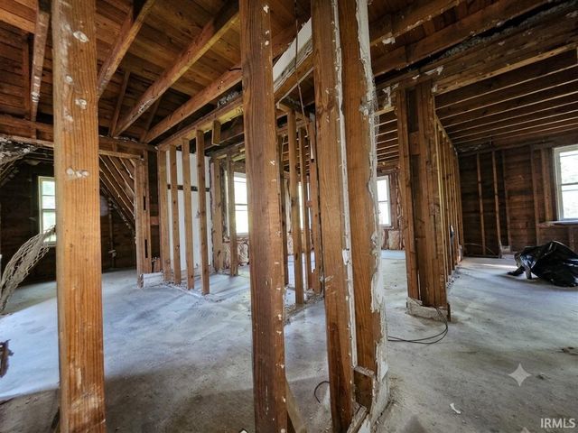 1415 Obrien Street, South Bend, IN 46628