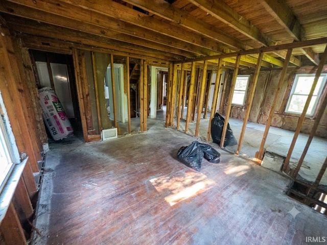 1415 Obrien Street, South Bend, IN 46628
