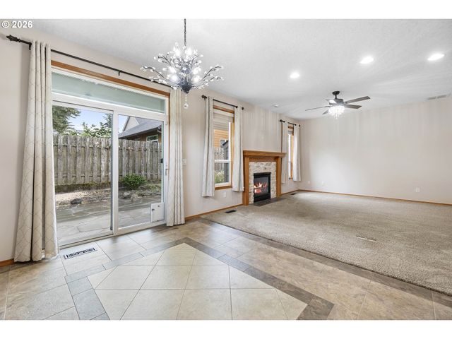 1926 Nw 18TH St, Gresham, OR 97030