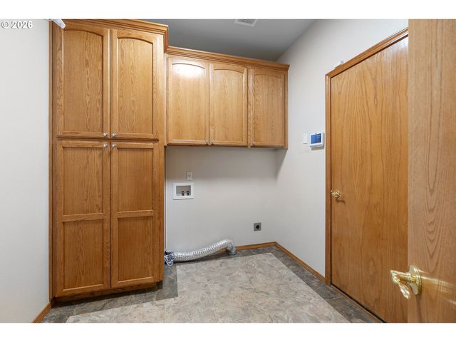 1926 Nw 18TH St, Gresham, OR 97030