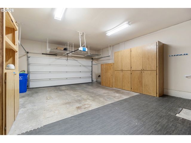 1926 Nw 18TH St, Gresham, OR 97030