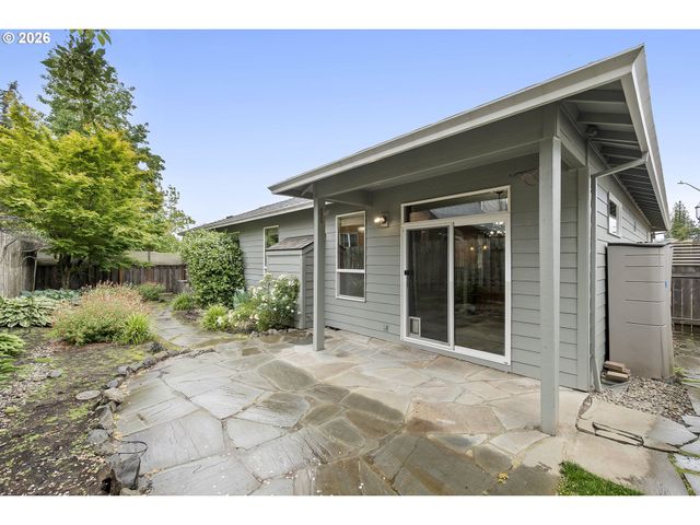 1926 Nw 18TH St, Gresham, OR 97030
