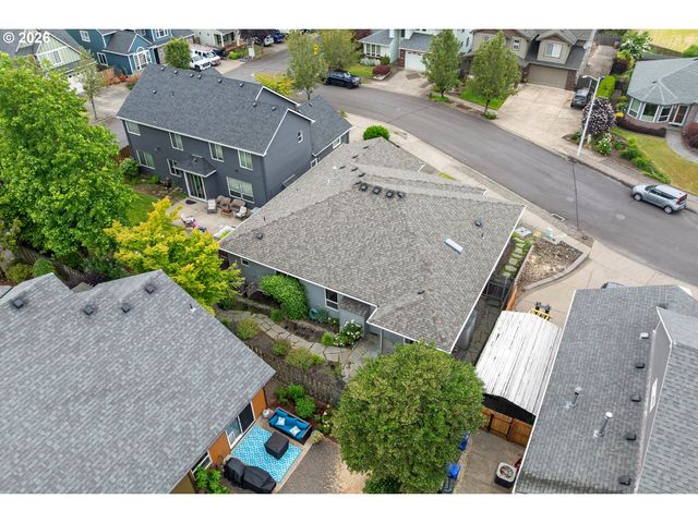 1926 Nw 18TH St, Gresham, OR 97030