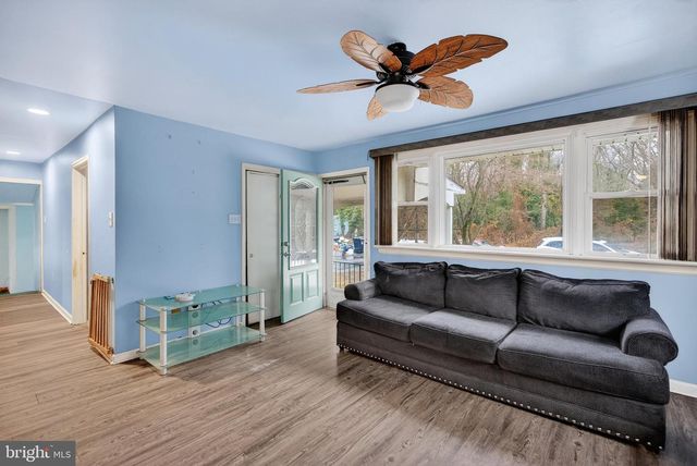 171 MORROW LN, Clayton, NJ 08312