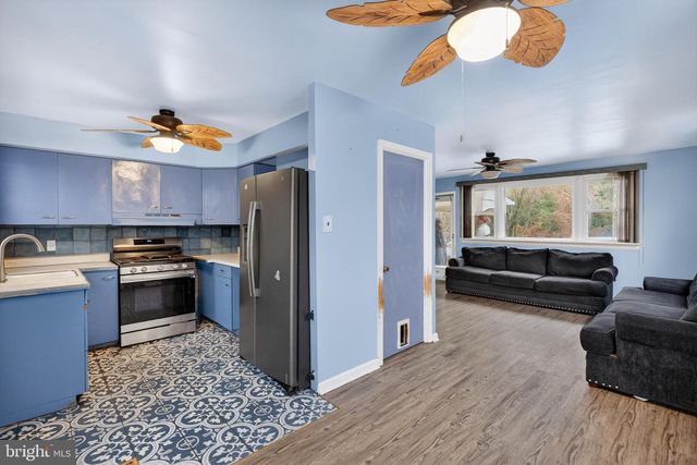 171 MORROW LN, Clayton, NJ 08312