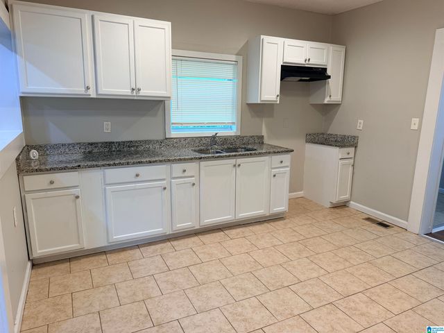 121 HOLT AVENUE, Birmingham, AL 35214