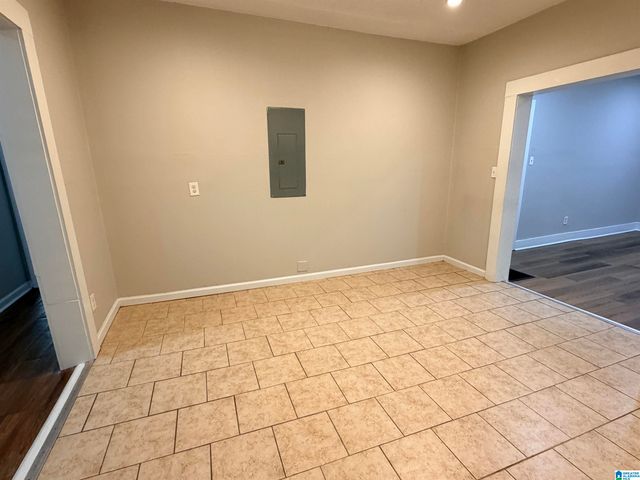 121 HOLT AVENUE, Birmingham, AL 35214