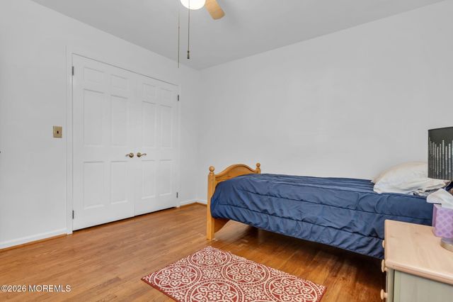 2 Lakeland Drive, Matawan, NJ 07747