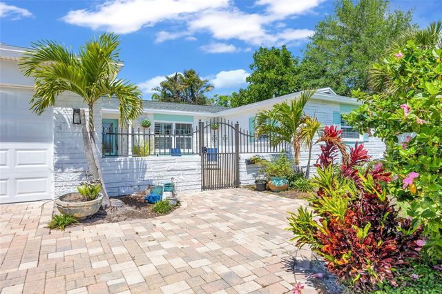 4530 BAYSHORE BOULEVARD NE, St Petersburg, FL 33703