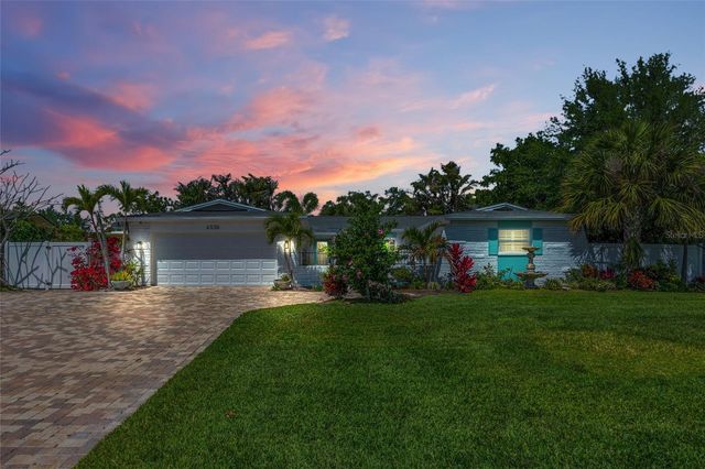 4530 BAYSHORE BOULEVARD NE, St Petersburg, FL 33703