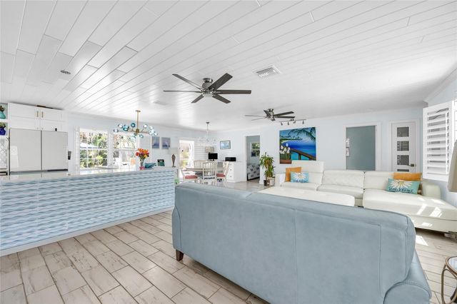 4530 BAYSHORE BOULEVARD NE, St Petersburg, FL 33703