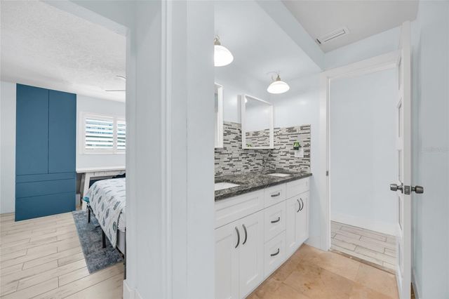 4530 BAYSHORE BOULEVARD NE, St Petersburg, FL 33703