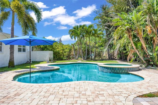 4530 BAYSHORE BOULEVARD NE, St Petersburg, FL 33703