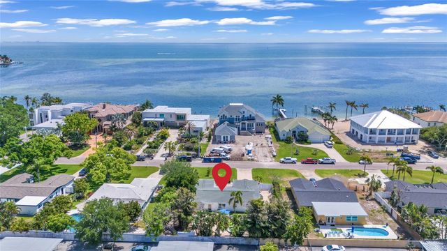 4530 BAYSHORE BOULEVARD NE, St Petersburg, FL 33703