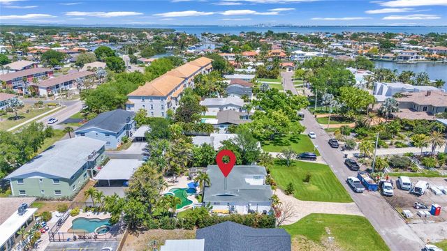 4530 BAYSHORE BOULEVARD NE, St Petersburg, FL 33703