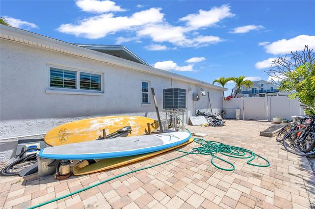 4530 BAYSHORE BOULEVARD NE, St Petersburg, FL 33703