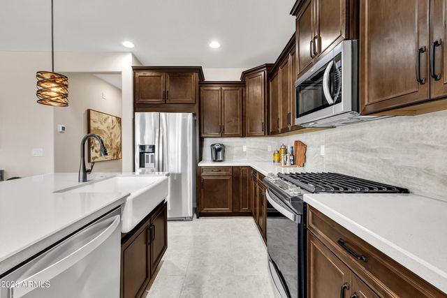 22476 E INDIANA Avenue, Queen Creek, AZ 85142