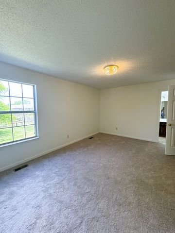 1111 Forestwood Ct, Smyrna, TN 37167