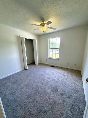 1111 Forestwood Ct, Smyrna, TN 37167