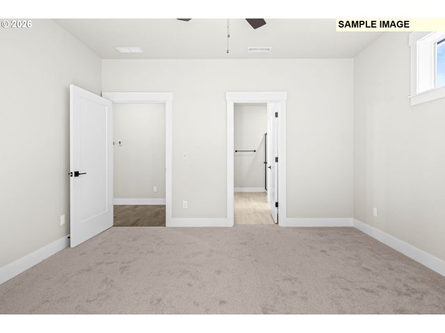 2201 E JUNIPER Cir 20, La Center, WA 98629