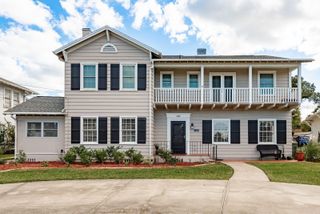 1111 W LINE STREET, Leesburg, FL 34748