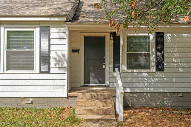 3809 MacArthur Drive, Fort Smith, AR 72904