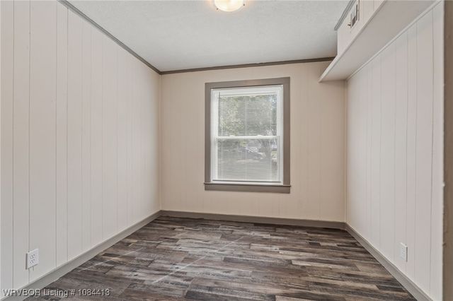 3809 MacArthur Drive, Fort Smith, AR 72904