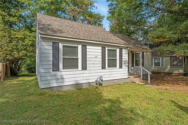 3809 MacArthur Drive, Fort Smith, AR 72904