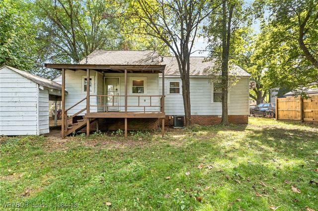 3809 MacArthur Drive, Fort Smith, AR 72904
