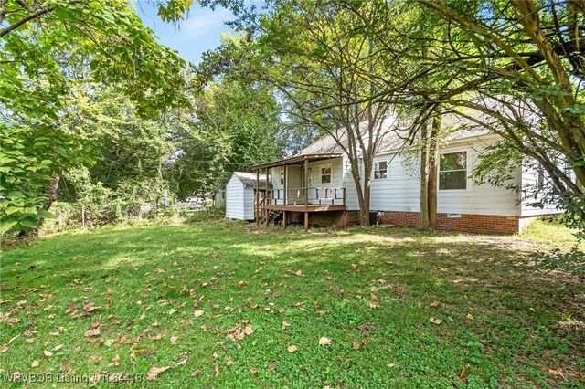 3809 MacArthur Drive, Fort Smith, AR 72904