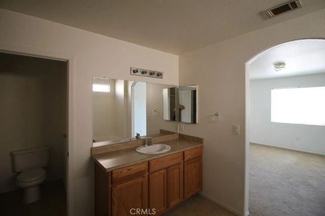 34616 Paseo Del Valle, Barstow, CA 92311