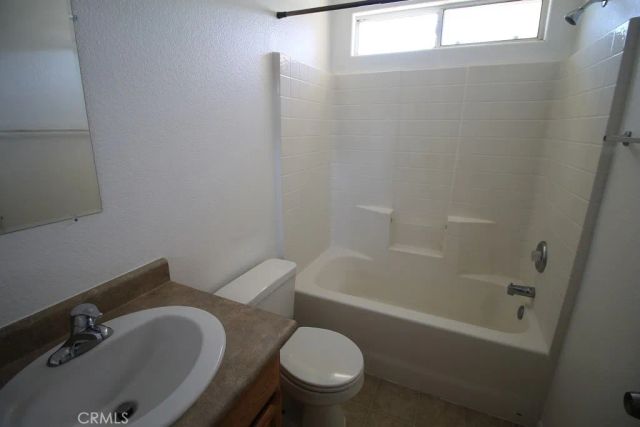 34616 Paseo Del Valle, Barstow, CA 92311