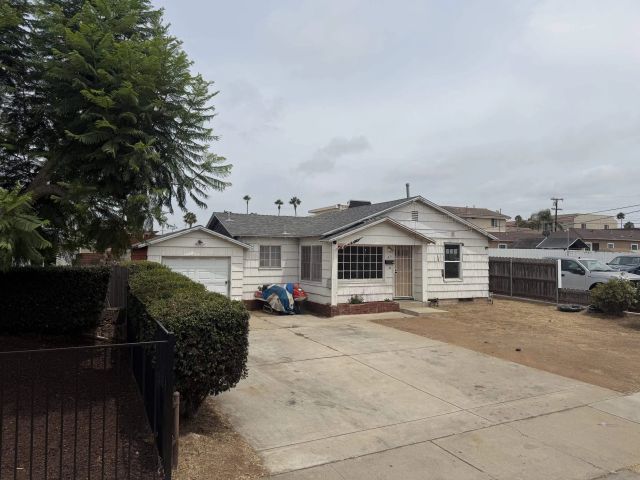 45 Madison Ave, Chula Vista, CA 91910