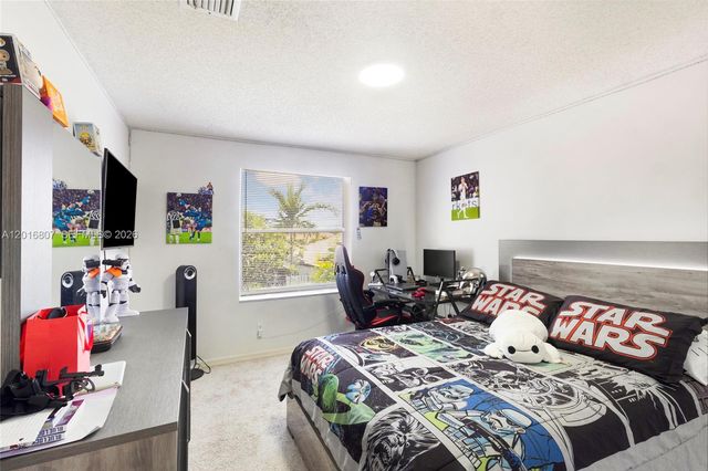 18222 SW 27th St, Miramar, FL 33029