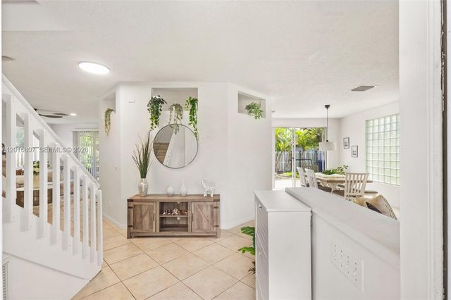 18222 SW 27th St, Miramar, FL 33029