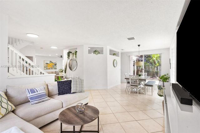18222 SW 27th St, Miramar, FL 33029