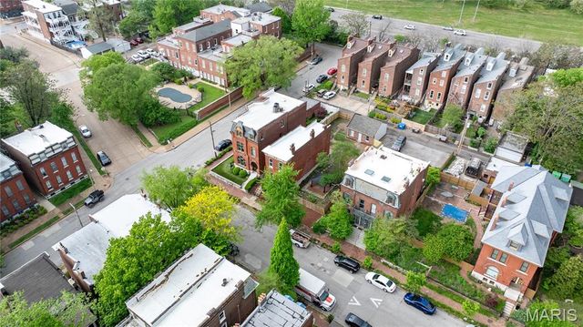 2421 S 13TH Street, St Louis, MO 63104