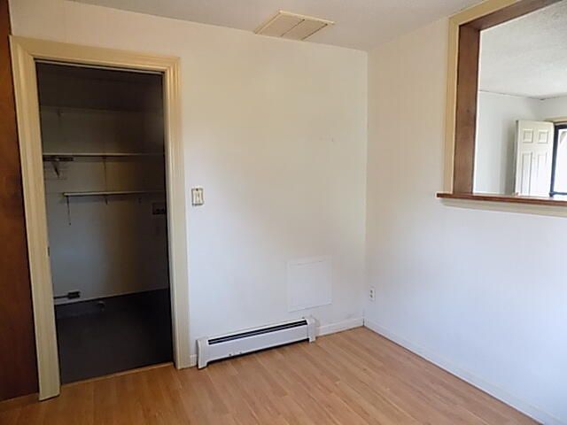 1232 N Farmer Avenue, Springfield, MO 65802