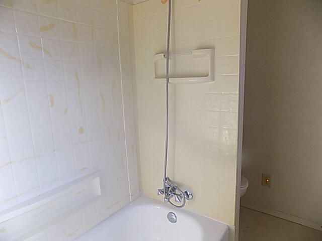 1232 N Farmer Avenue, Springfield, MO 65802