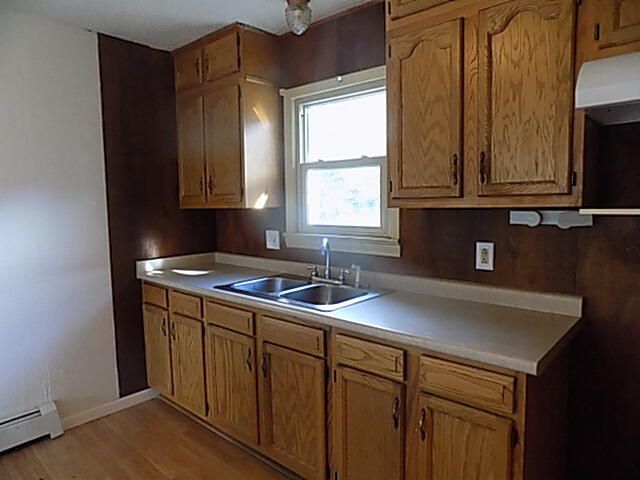 1232 N Farmer Avenue, Springfield, MO 65802