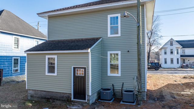 603 E CHESTNUT ST, Delmar, MD 21875