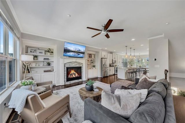 1389 Hawthorne Avenue SE, Smyrna, GA 30080