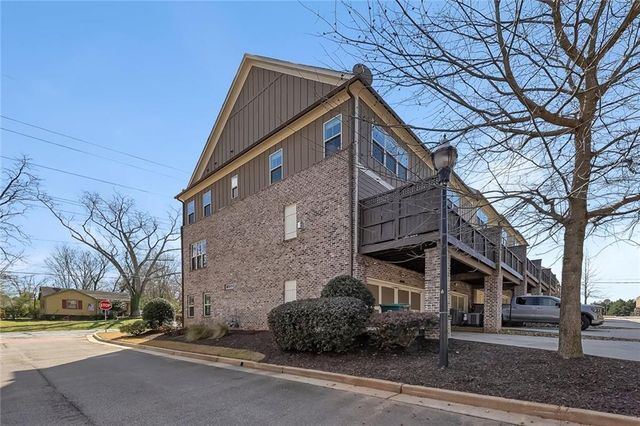 1389 Hawthorne Avenue SE, Smyrna, GA 30080