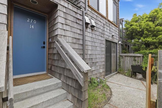 270 Beachview Avenue 14, Pacifica, CA 94044