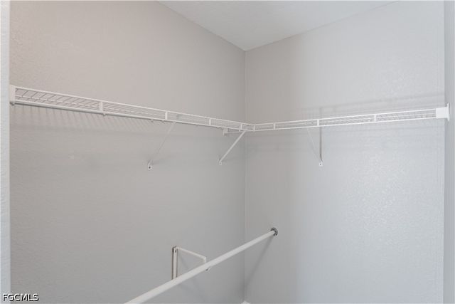 1227 SE 23rd PL 3, Cape Coral, FL 33990