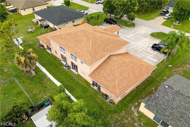 1227 SE 23rd PL 3, Cape Coral, FL 33990
