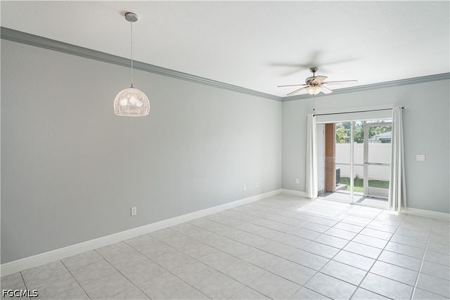 1227 SE 23rd PL 3, Cape Coral, FL 33990