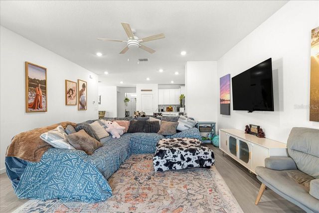 3889 NE 33RD TERRACE, Ocala, FL 34479