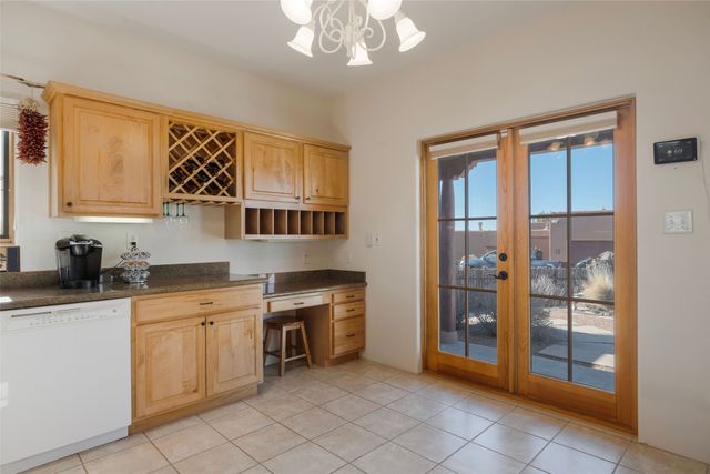 31 Camino Botanica, Santa Fe, NM 87507